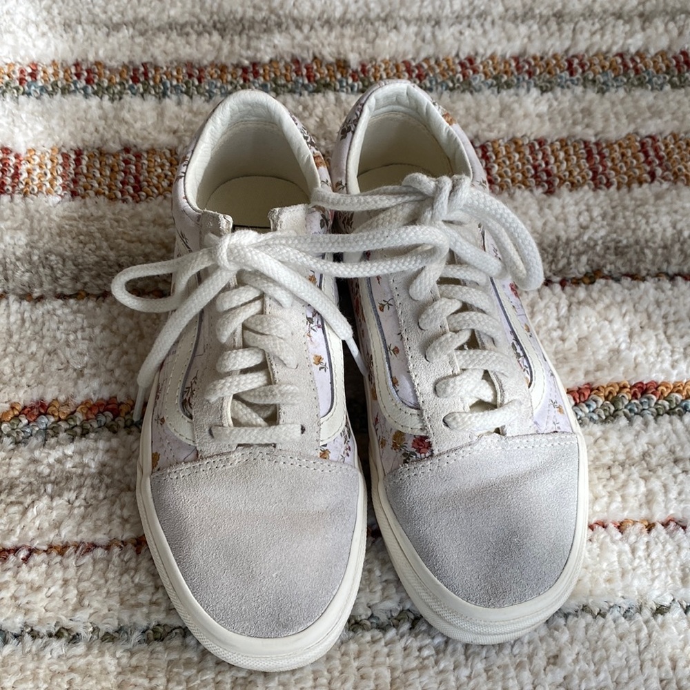 Floral Vans